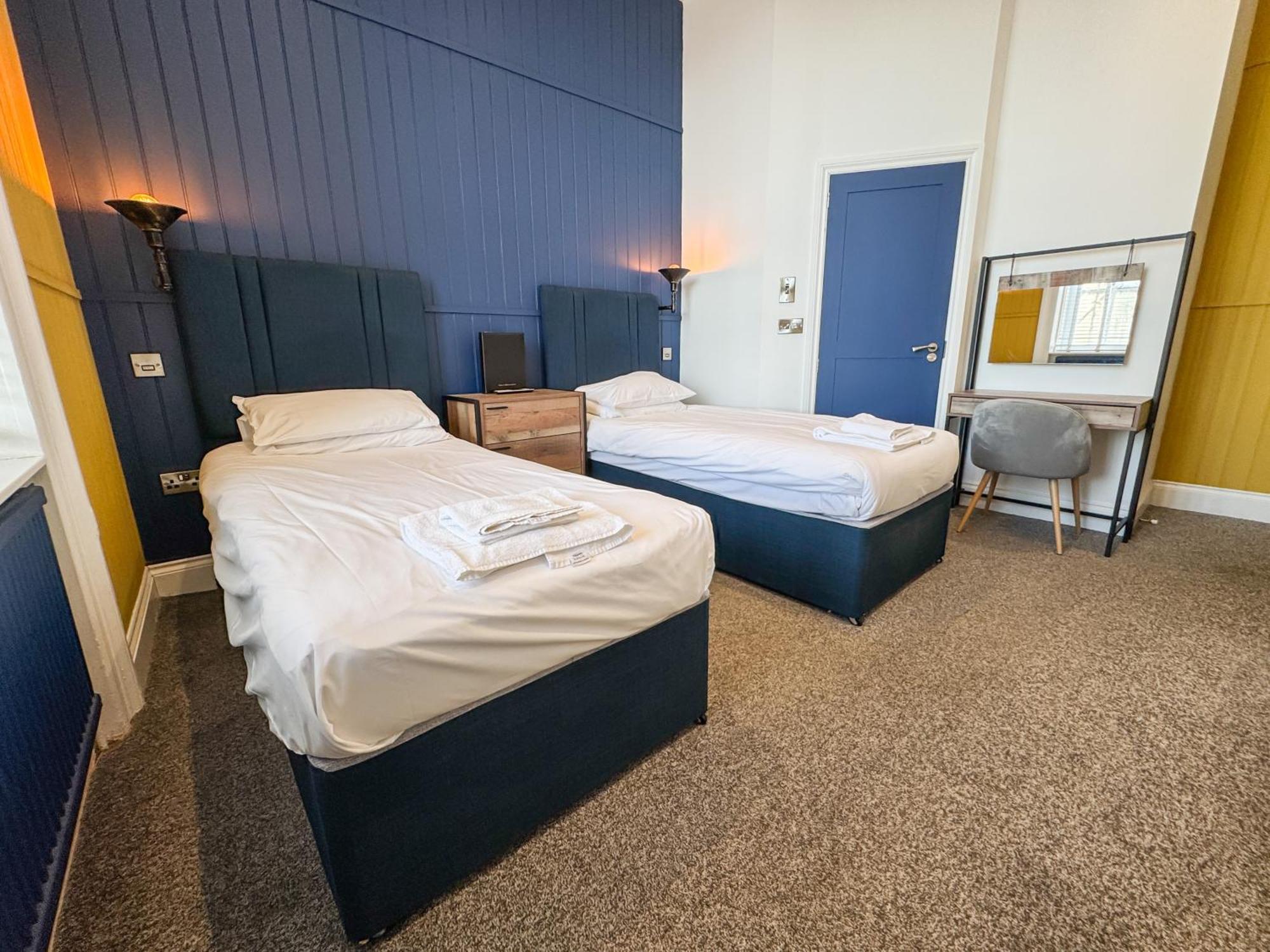Delmont Hotel Scarborough Zewnętrze zdjęcie