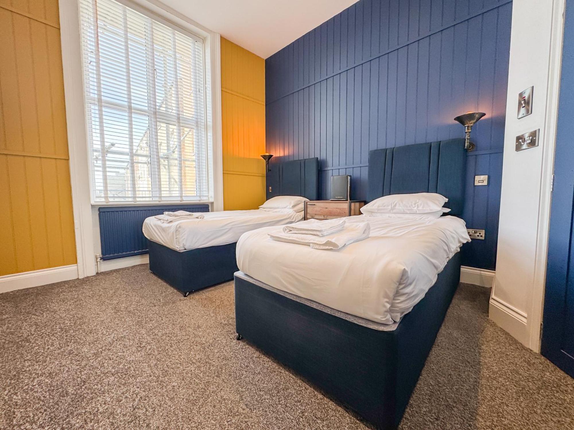 Delmont Hotel Scarborough Zewnętrze zdjęcie